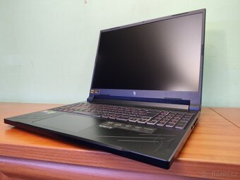 Nitro v16,DDR5-32gb,RTX-4060-8gb-Mux,R7-8845hs,NOVÝ - 10