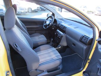 Volkswagen Fox 1.2i 40kW, nová STK, serviska, klimatizace - 10