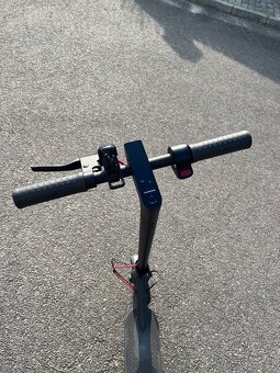 Elektrická koloběžka Xiaomi mi scooter Pro 2 - 10