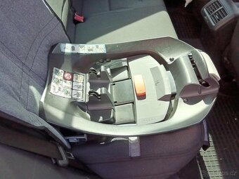 Cybex Aton 5 + základna po jednom dítěti, málo používaná - 10