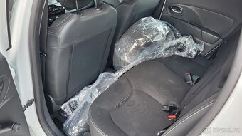 Renault Clio 1.2i - 10