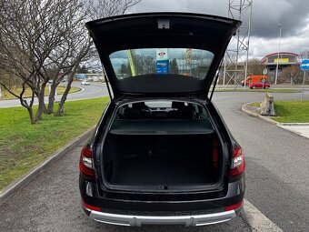 Škoda Octavia Scout 2.0 TDI 110kw, DSG, 4x4, Servis Škoda - 10