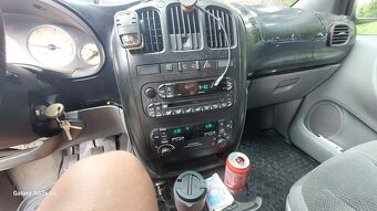 Chrysler Voyager 2.5 CRD, 89 kw, rv. 2005 - 10