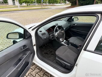 Opel Astra Combi 1.7CDTI 1.MAJITEL ČR DPH - 10