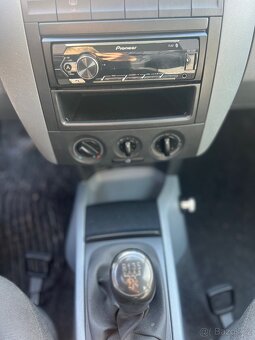 Prodám Škoda Fabia 1.2 MPI, r.v. 2004 - 10