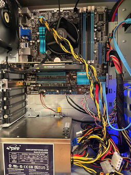 Počítač pro běžné domácí použití - 10