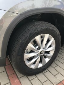 Škoda Karog 1.5TSI manuál 4/2023,6649 km+3 roky - 10