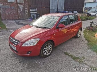rozprodam kia ceed sw facelift 1.6 crdi 85kw 2010 rozprodam - 10