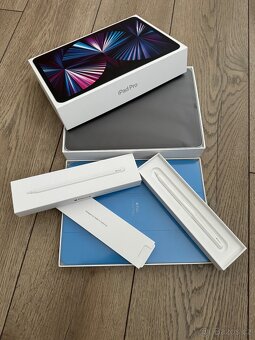 Apple iPad Pro 11 (2021) Wi- Fi+Cell 128GB,Silver - 10