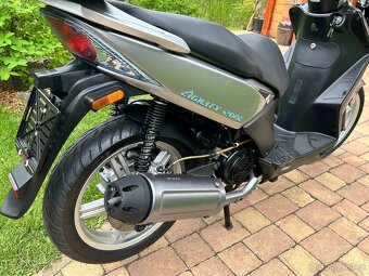 Kymco Agility 200i - 10