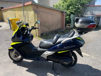HONDA SILVER WING FJS 600 - 10