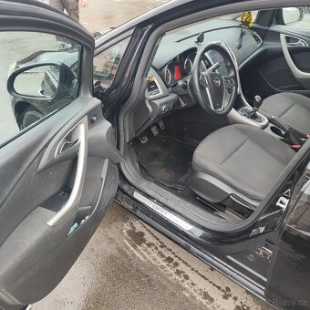 Prodam opel astra j 1.7 SDTI. - 10