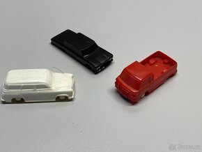 hračky staré hračky autíčka igra stará autíčka retro - 10