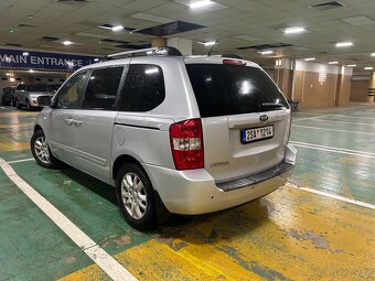 Kia Carnival 2.9 crdi 7 míst - 10