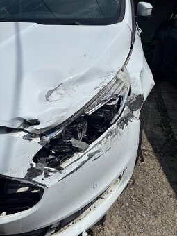 Auto Ford Galaxy - 10