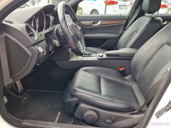Mercedes-Benz 250CD-i 1.maj CZ 4MATIC rok 2012 - 10