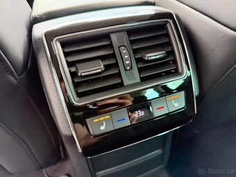 Škoda Superb 3 Combi 1.5TSI 110kW DSG Laurin&Klement Matrix - 10
