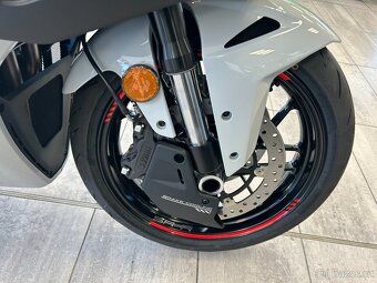 CF Moto SR-R 675 2025 - 10