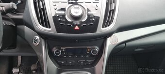 Ford C-MAX, 1,6 i, 92 kw, 4/2012, Titanium, Servisní kniha, - 10