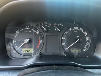 Škoda Octavia 1 - 10