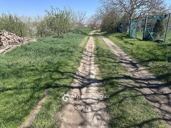 Prodej pozemku, zahrada 514 m2 s možností výstavby - Znojmo - 10