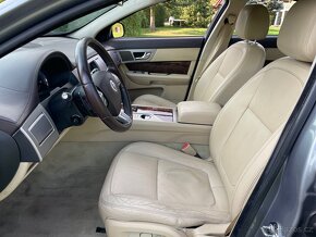 Jaguar XF 2008 2.7 TDI, 152 kW/207 hp - 10