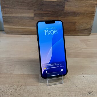 iPhone 13 128GB, černý (12 měsíců záruka) - 10