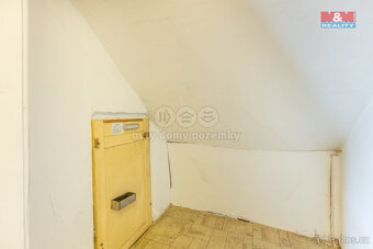 Prodej bytu 1+kk, 37 m², Čistá, ul. nám. Václavské - 10