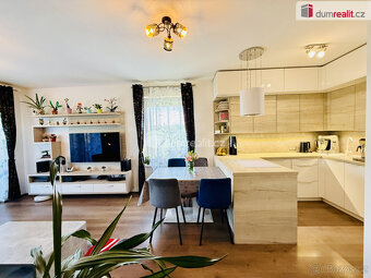 byt 3+ kk 77 m 2, balkon 10 m2, garáž 21 m2-Praha, Horní Měc - 10