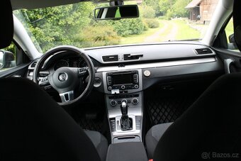 Volkswagen Passat 1.4 TSi DSG, Highline, Pádla - 10