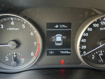 Hyundai i30 1,0T-GDi 78tis km 2018 - 10
