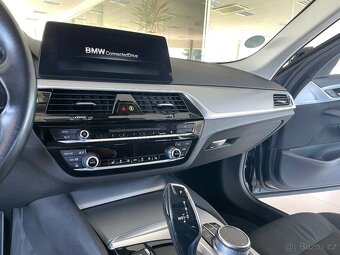 BMW 520d Aut,Distronic,Panorama,DPH - 10