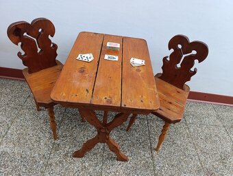 Selský jídelní set, stůl, 2 židle, nábytek z masívu - 10