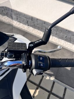 Honda PCX 125 - 10