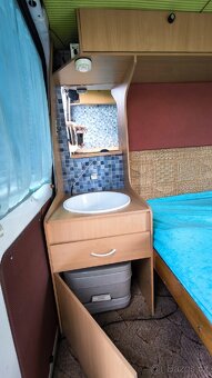 Ford Transit obytny - 10