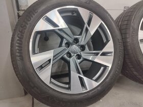 Alu kola Audi Q8 E-Tron r20 4KE601025T - 10
