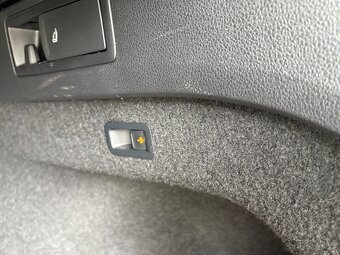 Volkswagen Passat b8 2 Tdi m.r.2021 full led ACc navigace - 10