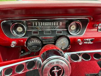 1964 1/2 Ford Mustang Cabriolet - 10