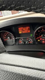 Obytny automobil Hymer mobil 668 B PL 30 multijet 177 - 10