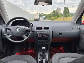 Škoda Fabia - 10