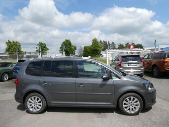 Volkswagen Touran 1.4 TSi 103kW 7.míst, serviska - 10