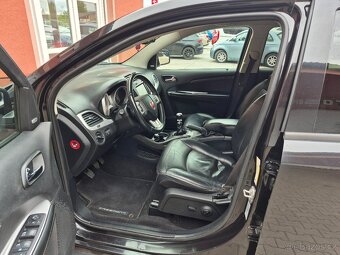 Fiat Freemont 2.0 Multijet Black Code 125kW - 10