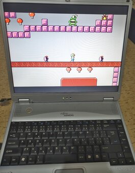Fujitsu Amilo K 7600 (rok 2003) s Win 2000 - Pouze volat. - 10