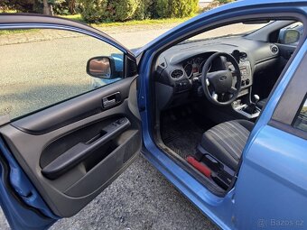 Ford Focus - 10