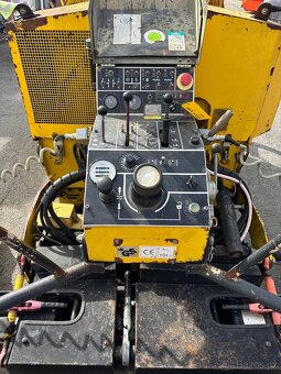 Pásový finišér značky Dynapac F-5CS, - 10