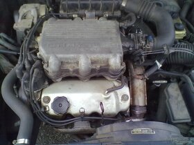 Prodám Chrysler Saratoga 3.0 V6  r.v. 1990  funkční - 10