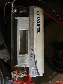 Nafukovací člun s elektrickým motorem - 10