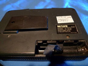 Retro megafon s kazetou, walkman Wave, obal na walkman - 10