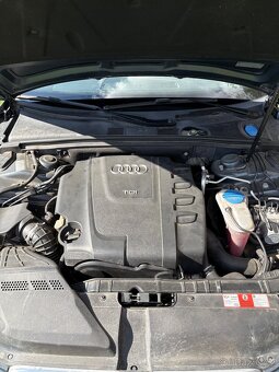 Audi A4 B8 2.0TDI - 10