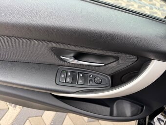 BMW Rad 3 Touring 320d Edition Sport Line Shadow Automat - 10